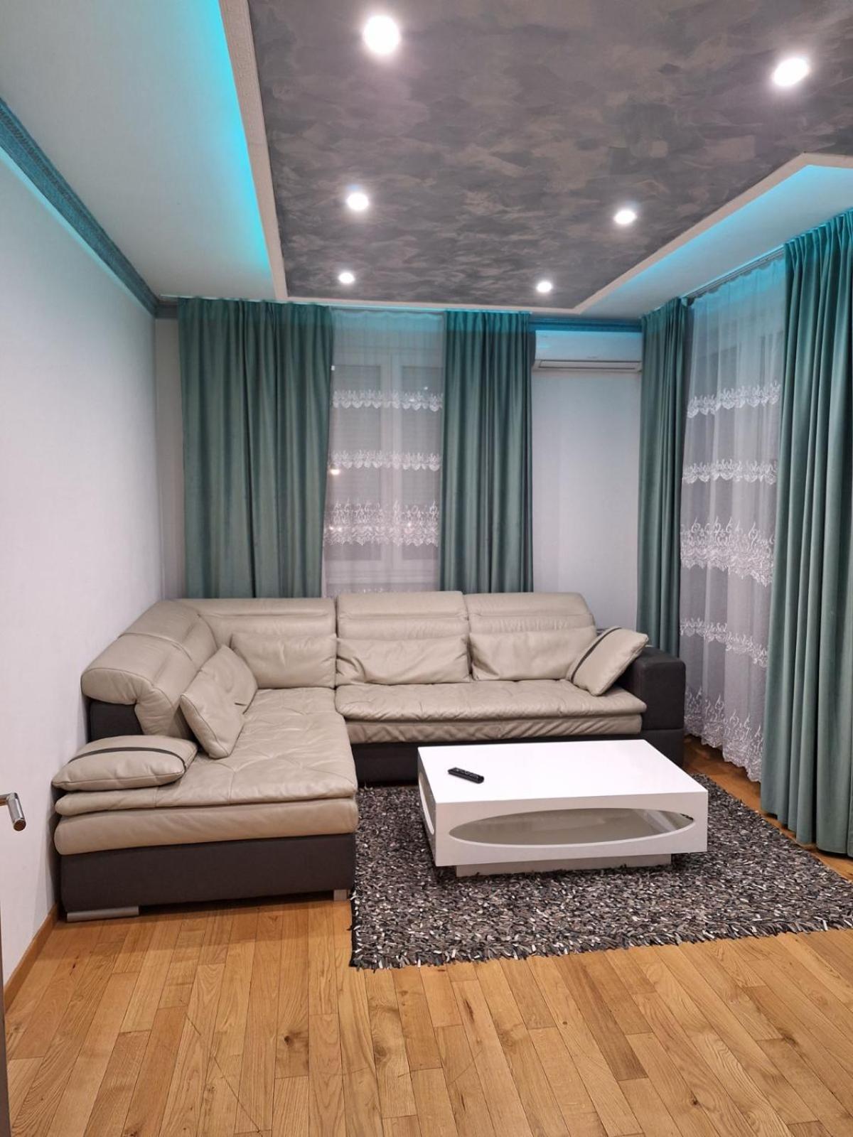 Elegantna Oaza Apartment Banja Luka Buitenkant foto