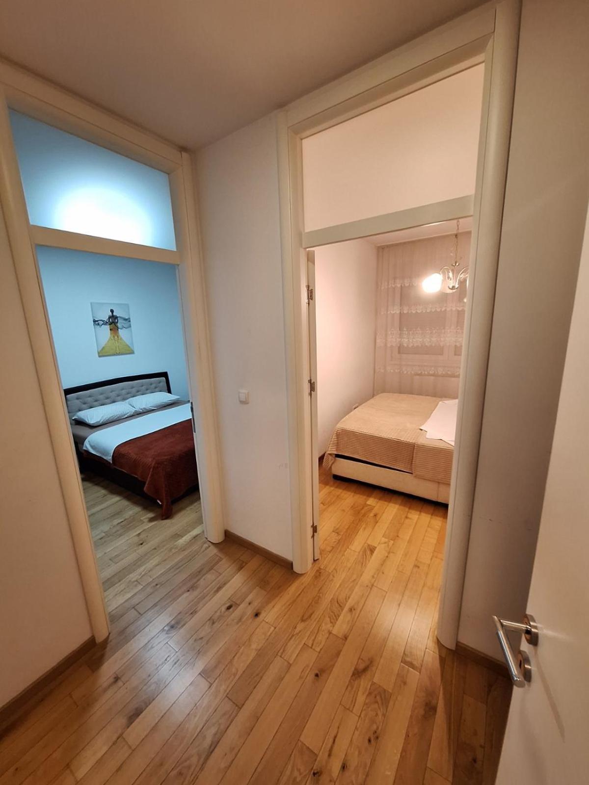 Elegantna Oaza Apartment Banja Luka Buitenkant foto