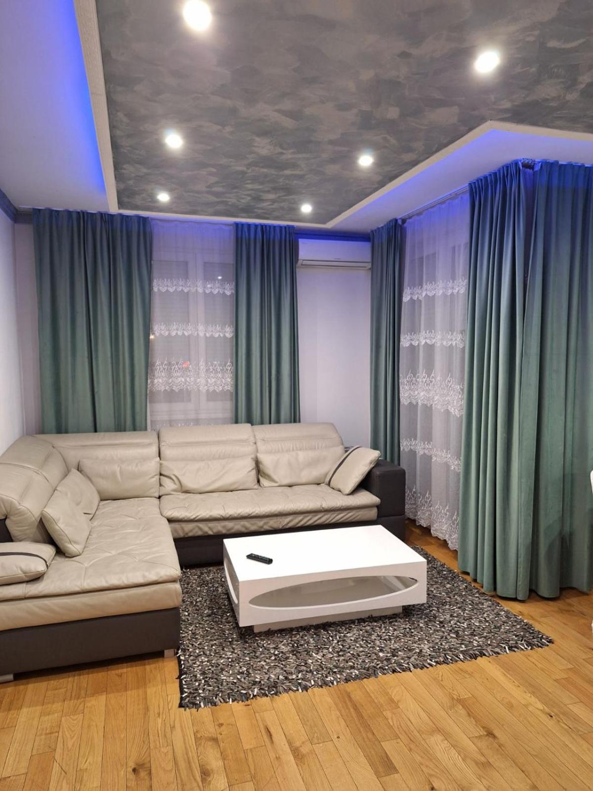 Elegantna Oaza Apartment Banja Luka Buitenkant foto